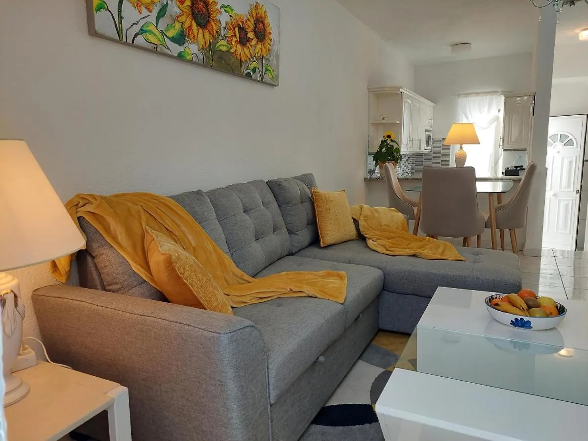 Holiday home Jacuzzi House Sunflower Costa Del Silencio Spain